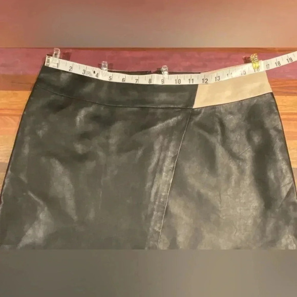 Halogen Black Leather Skirt, size 10 - Picture 2 of 8